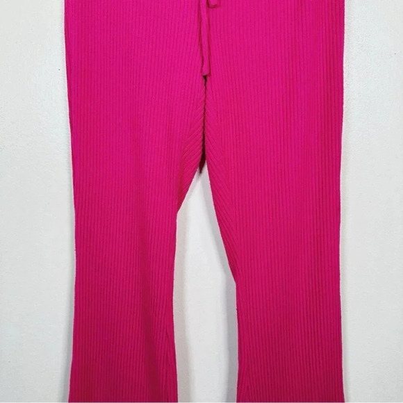 Aritzia Womens Size Small The Group Babaton Time Pant Ribbed Flare - Picture 6 of 15